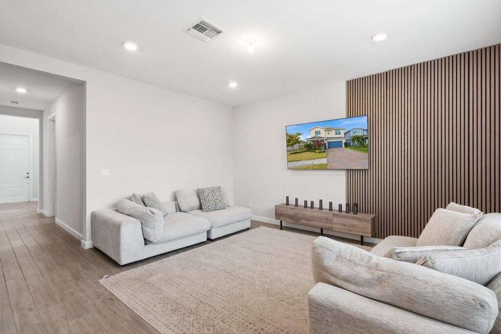 1361 Wandering Willow Way, Loxahatchee, FL 33470 Photo