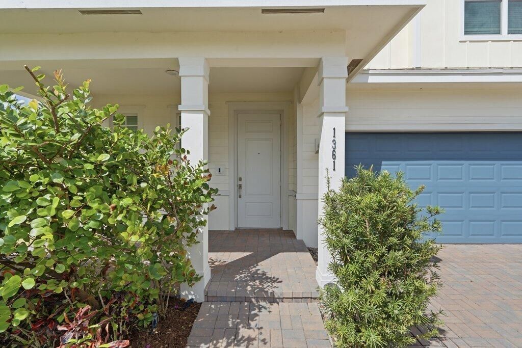 1361 Wandering Willow Way, Loxahatchee, FL 33470 Photo