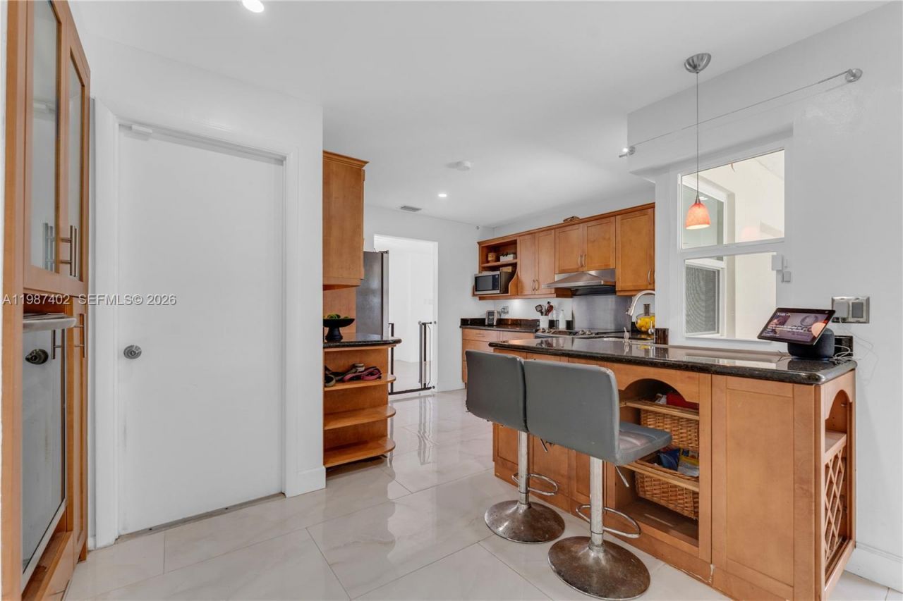 6924 NW 8th Ct, Margate, FL 33063 Photo