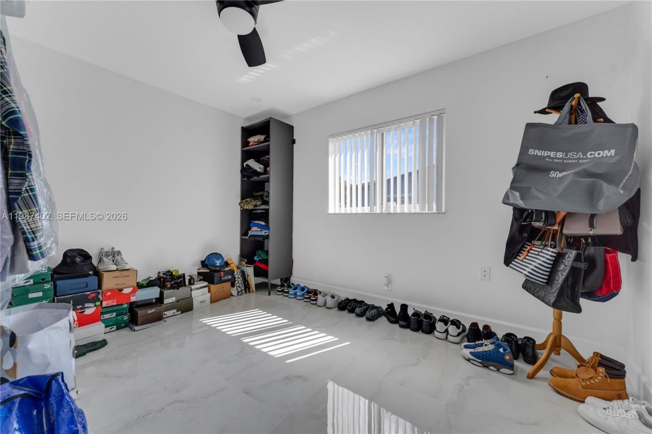 6924 NW 8th Ct , Margate, FL 33063 Photo