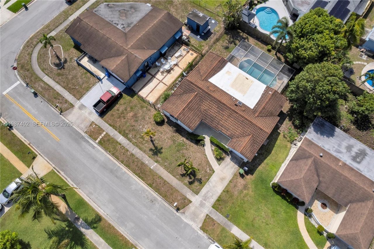 6924 NW 8th Ct , Margate, FL 33063 Photo