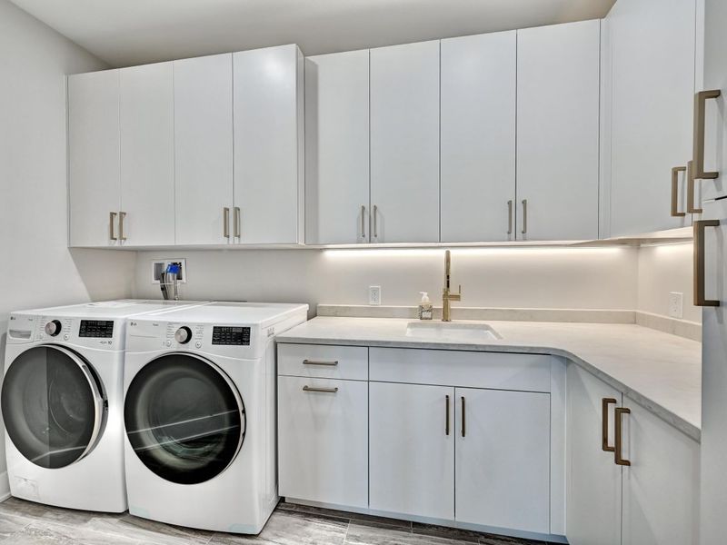 600 Ovation Way, Unit 410 & 411, Newport, KY 41071 Photo 18