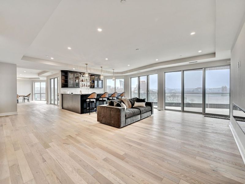 600 Ovation Way, Unit 410 & 411, Newport, KY 41071 Photo 2