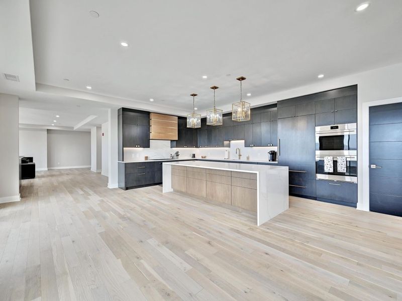 600 Ovation Way, Unit 410 & 411, Newport, KY 41071 Photo 24