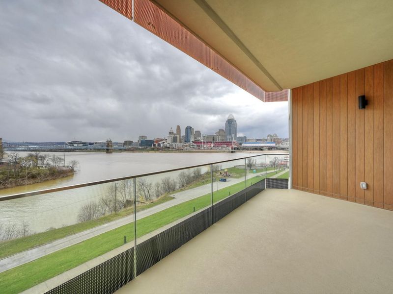 600 Ovation Way, Unit 410 & 411, Newport, KY 41071 Photo 26