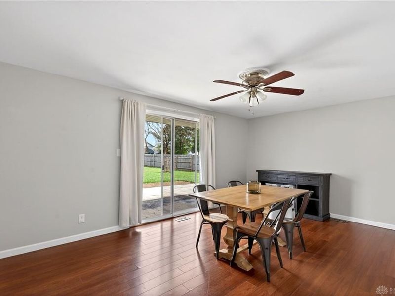 5221 Ottawa Drive, Fairborn, OH 45324 Photo 6