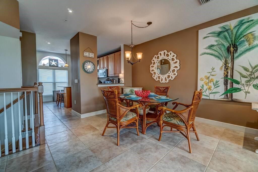 241 17th Street N, Bradenton Beach, FL 34217 Photo