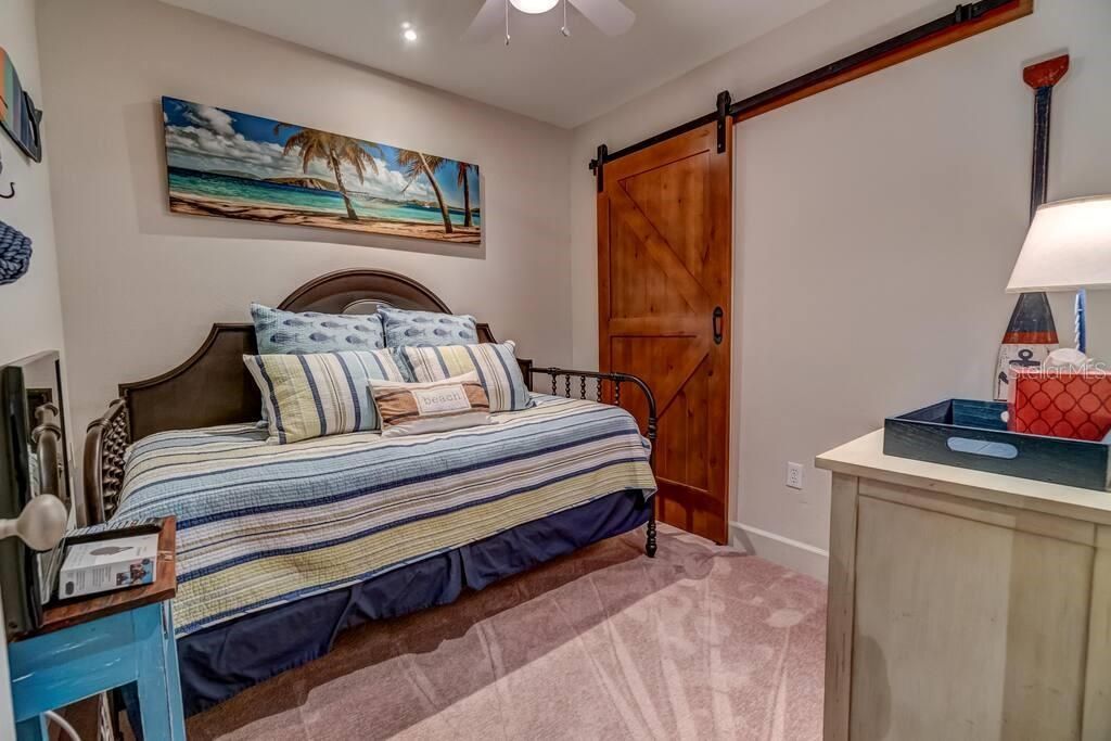 241 17th Street N, Bradenton Beach, FL 34217 Photo