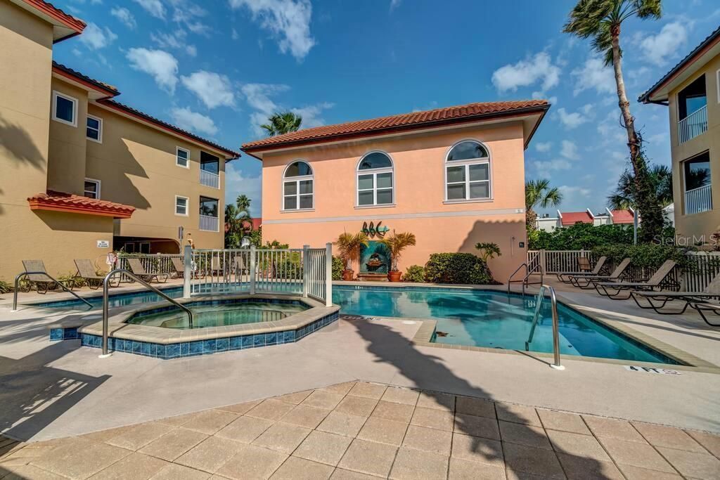 241 17th Street N, Bradenton Beach, FL 34217 Photo