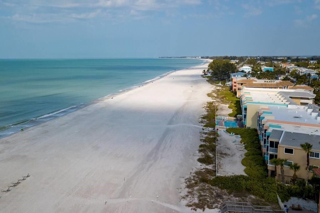 241 17th Street N, Bradenton Beach, FL 34217 Photo