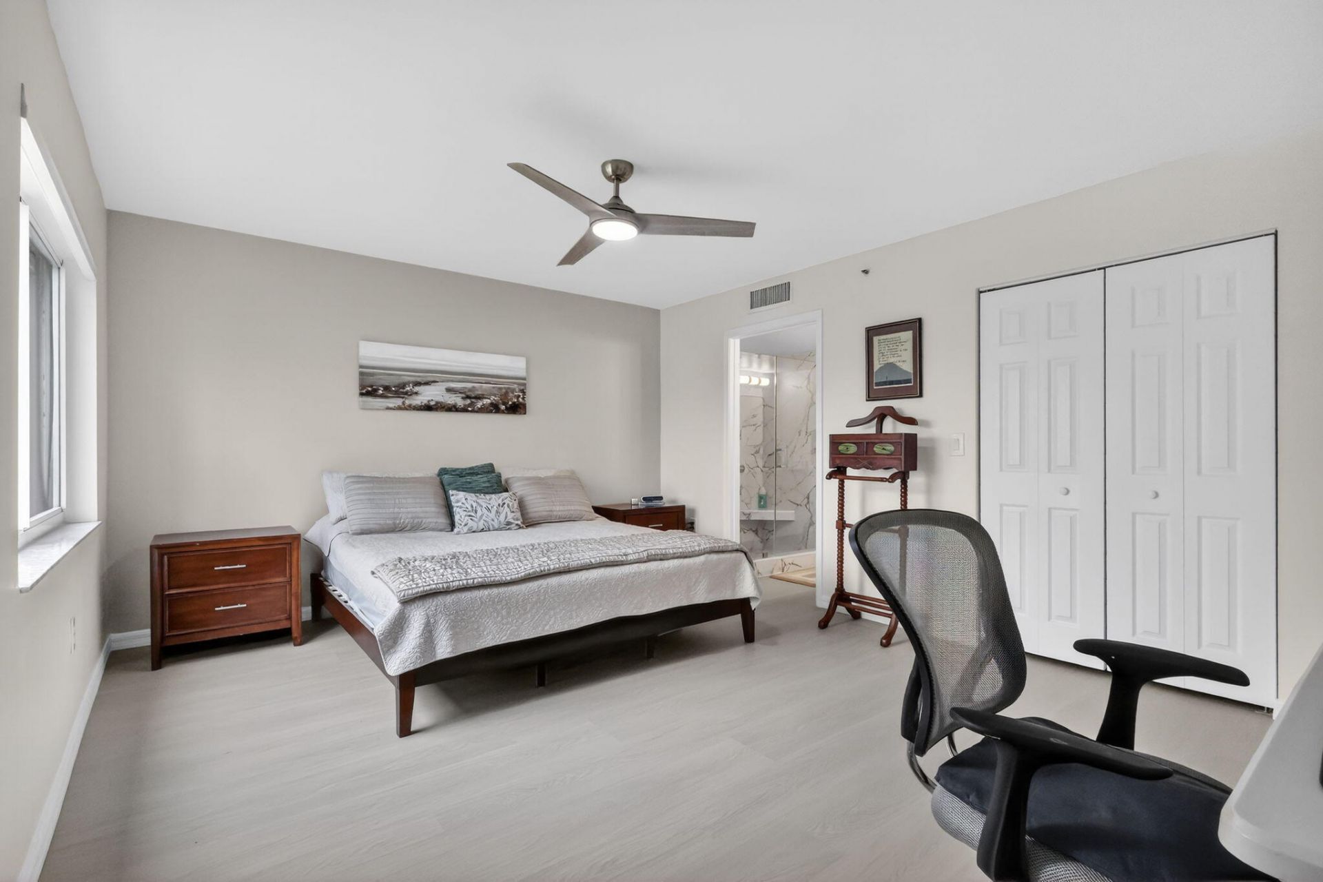 12547 Imperial Isle Drive, Unit 204, Boynton Beach, FL 33437 Photo