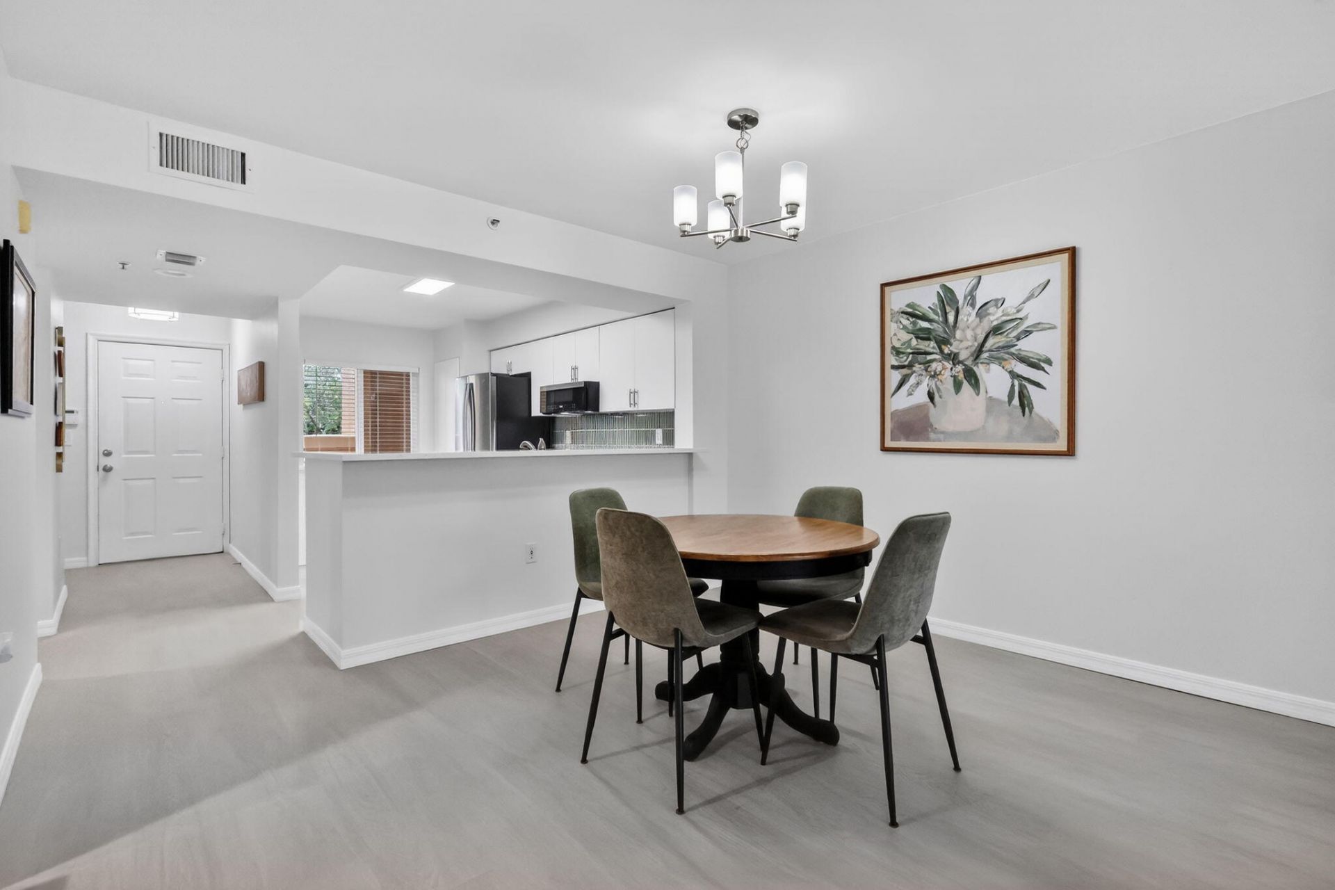 12547 Imperial Isle Drive, Unit 204, Boynton Beach, FL 33437 Photo