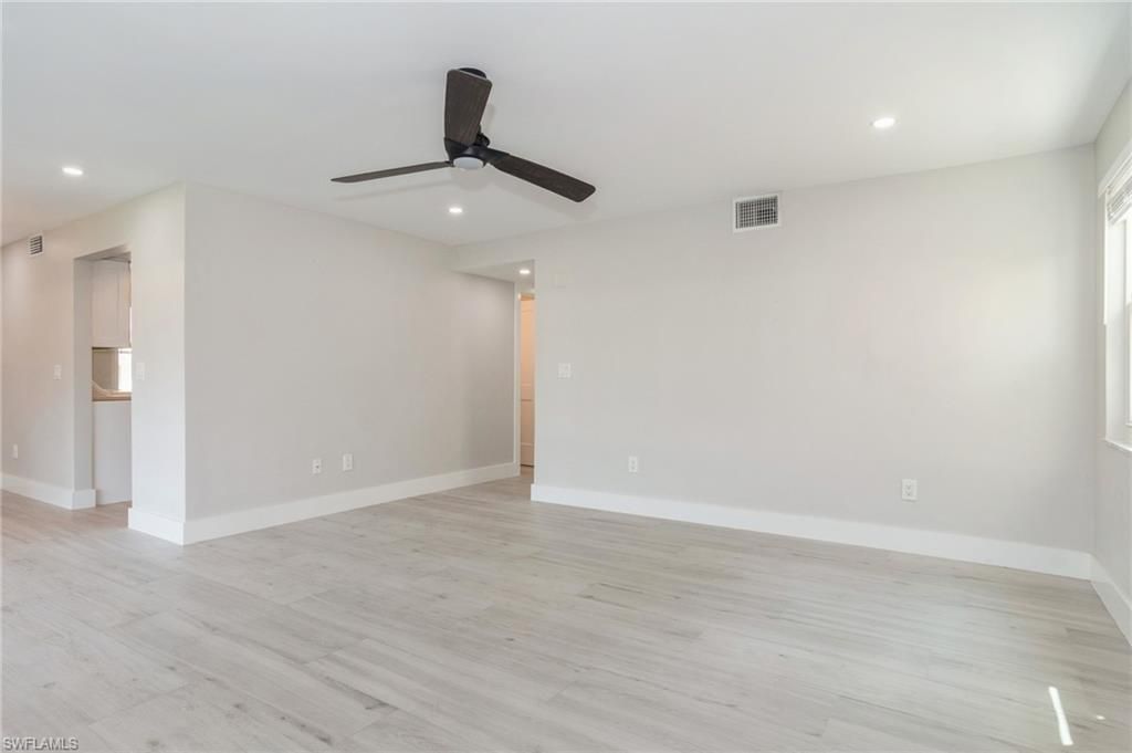 1155 Sandpiper St, Unit B3, Naples, FL 34102 Photo