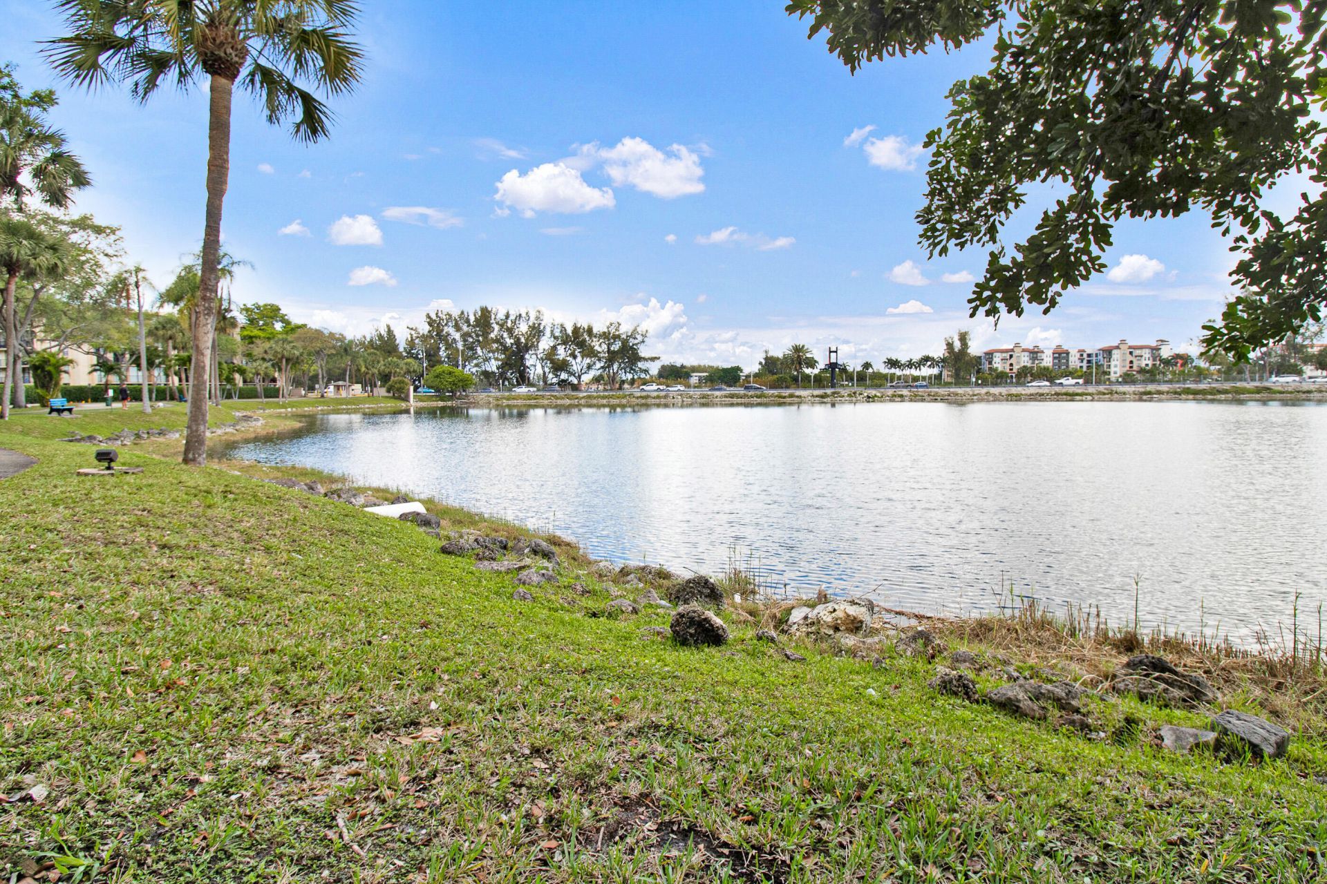 3450 Blue Lake Drive, Unit 305, Pompano Beach, FL 33064 Photo