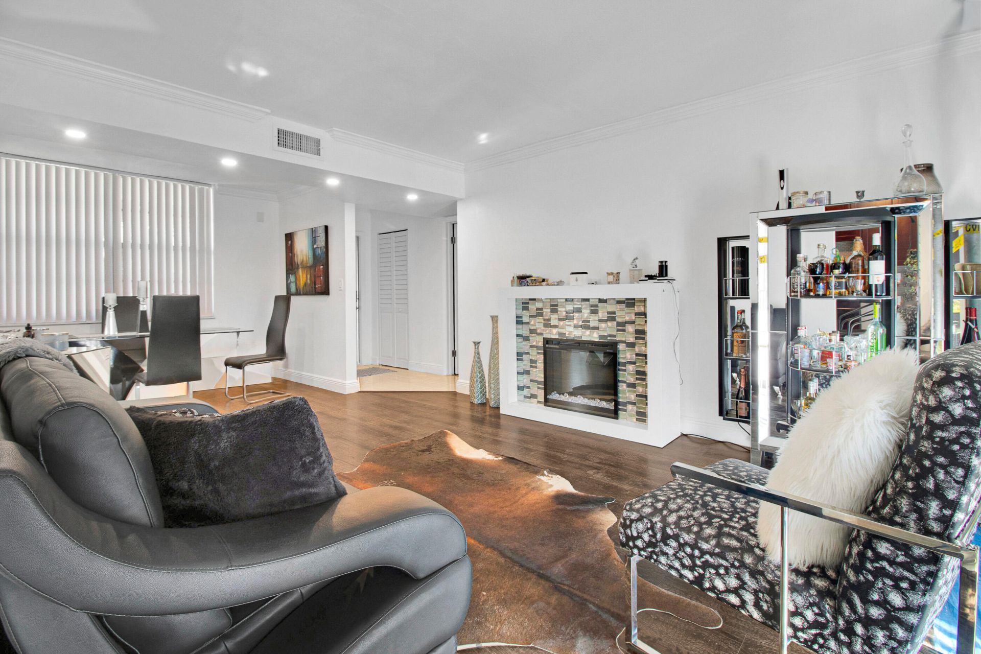 3450 Blue Lake Drive, Unit 305, Pompano Beach, FL 33064 Photo