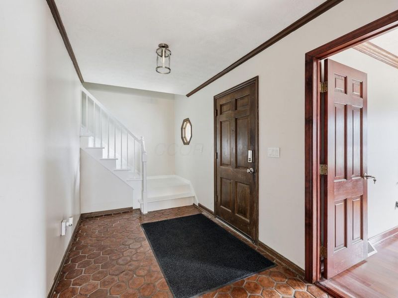 192 Buckeye Court, Westerville, OH 43081 Photo 3