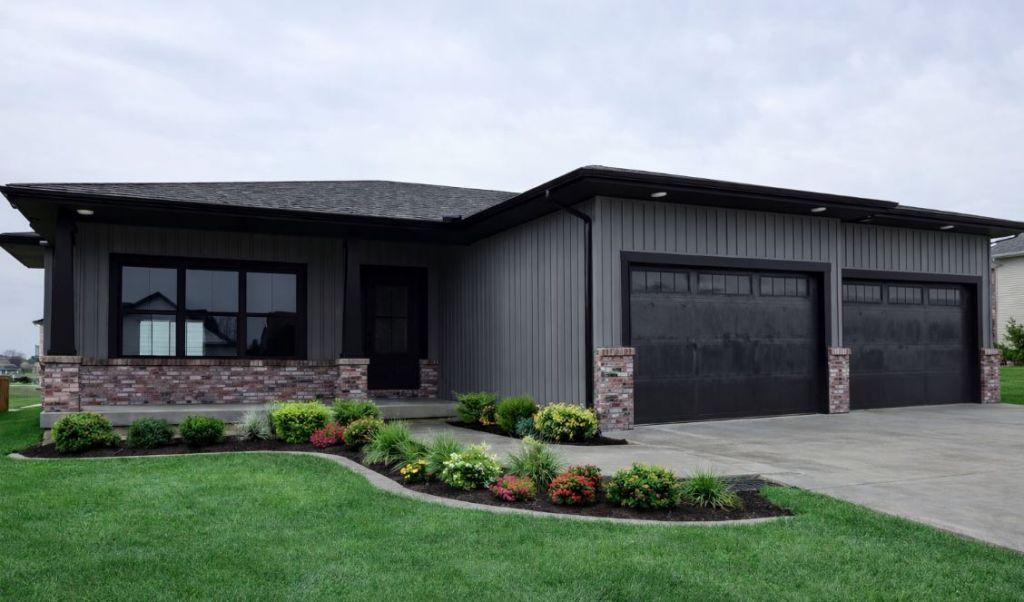 19 Brookstone Circle, Bloomington, IL 61704 Main Photo