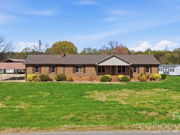 7721 Otts Circle, Stanley, NC 28164