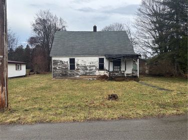 17 Seaman Place, Savona, NY 14879