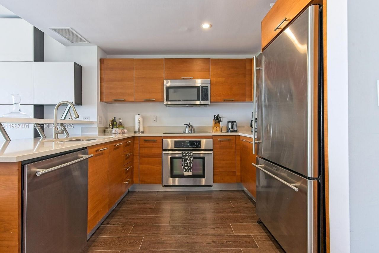 3250 NE 1st Ave , Unit 1006, Miami, FL 33137 Photo