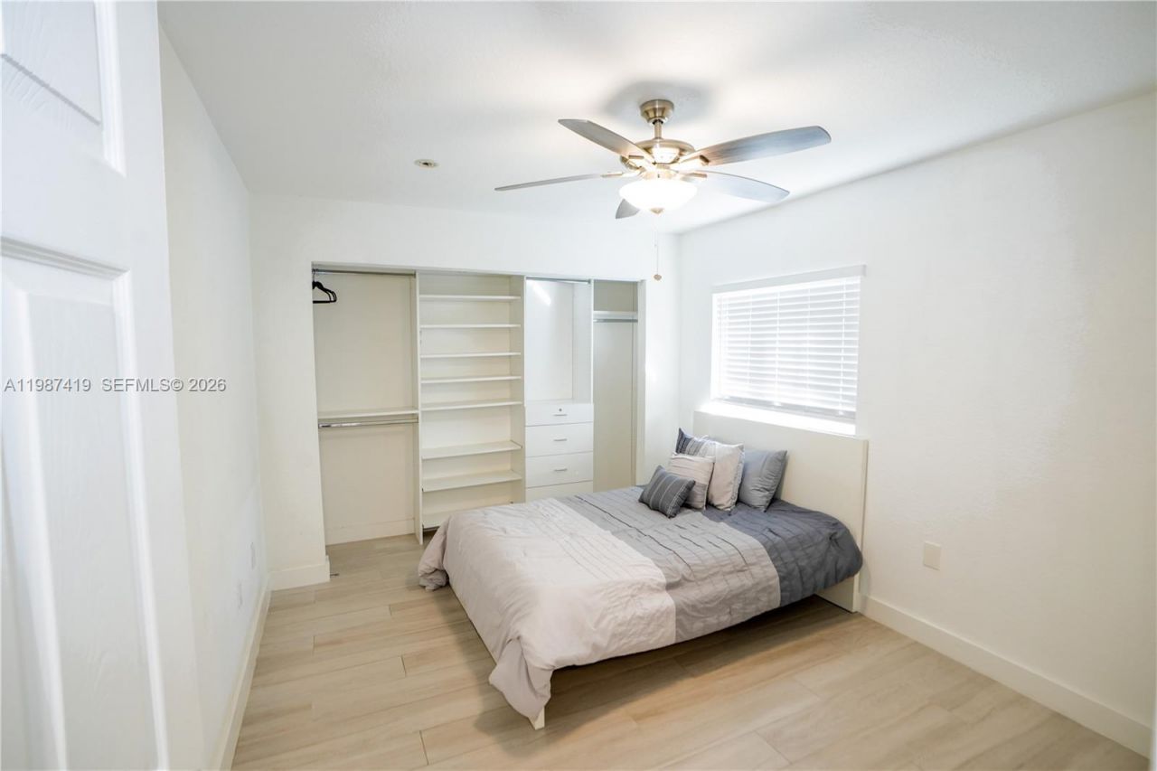 350 NW 19th Ter , Unit 59, Miami, FL 33136 Photo