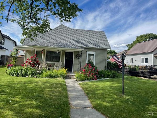 1213 2nd Ave S, Payette, ID 83661