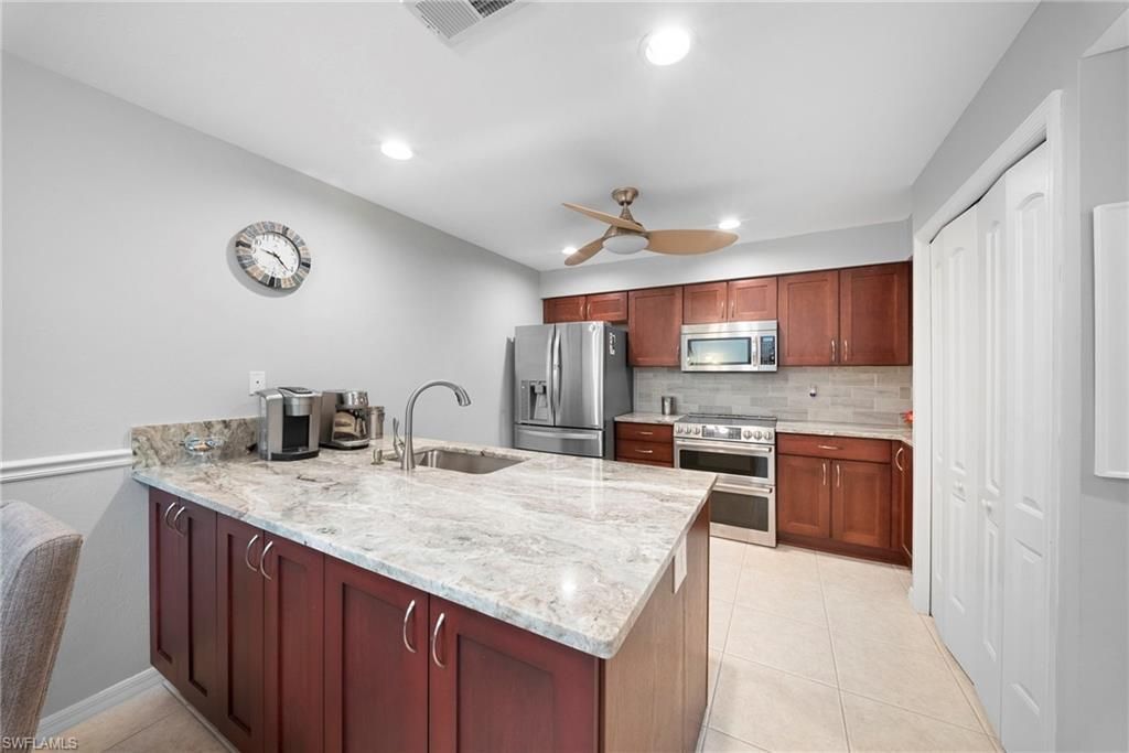 13160 Whitehaven Ln, Unit 121, Fort Myers, FL 33966 Photo