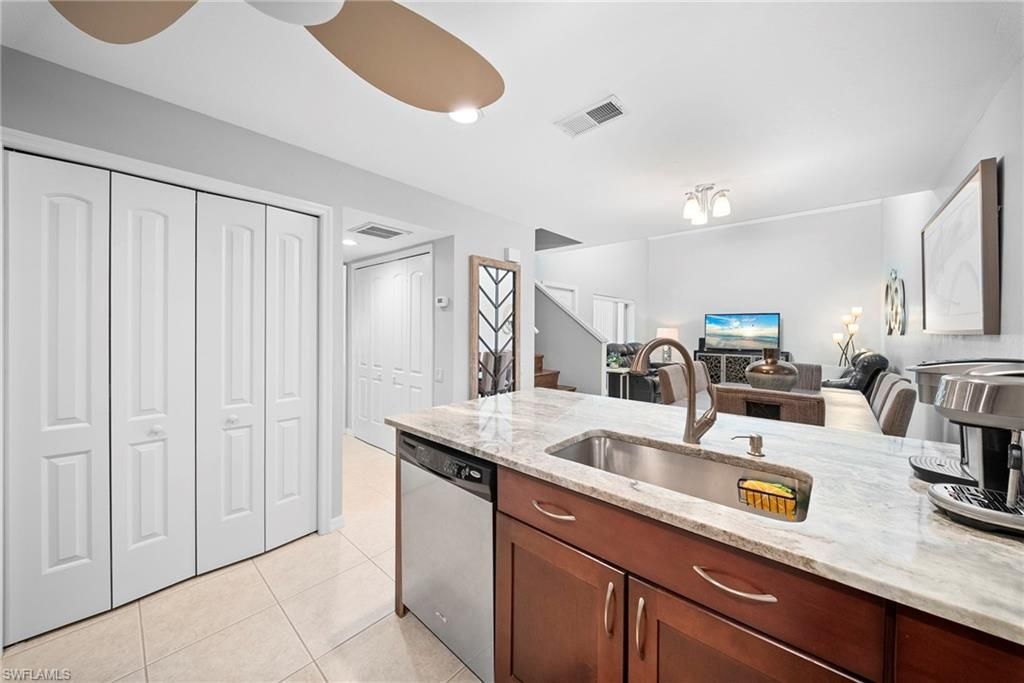 13160 Whitehaven Ln, Unit 121, Fort Myers, FL 33966 Photo