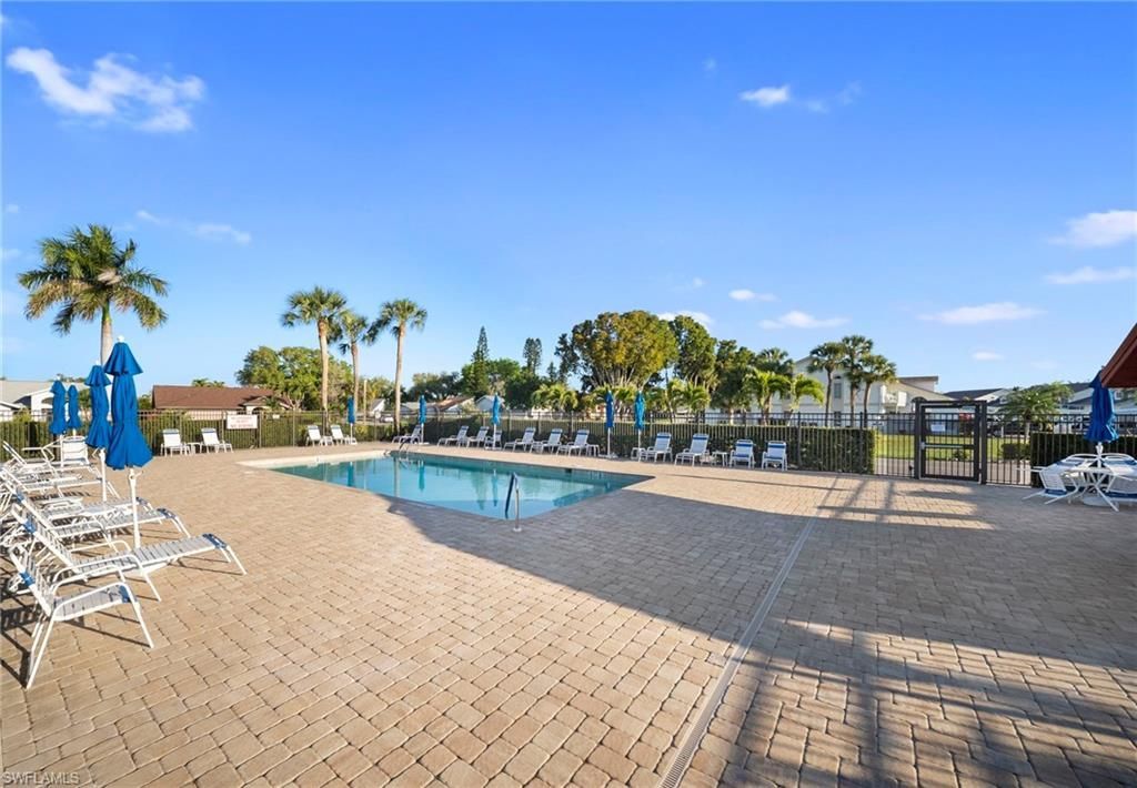 13160 Whitehaven Ln, Unit 121, Fort Myers, FL 33966 Photo