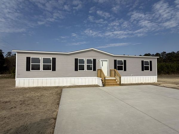 1340 W G Rd., Conway, SC 29526