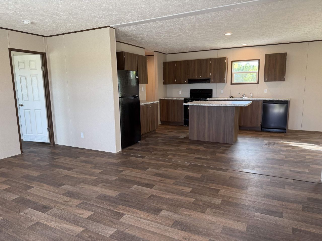 1340 W G Rd. Photo 10