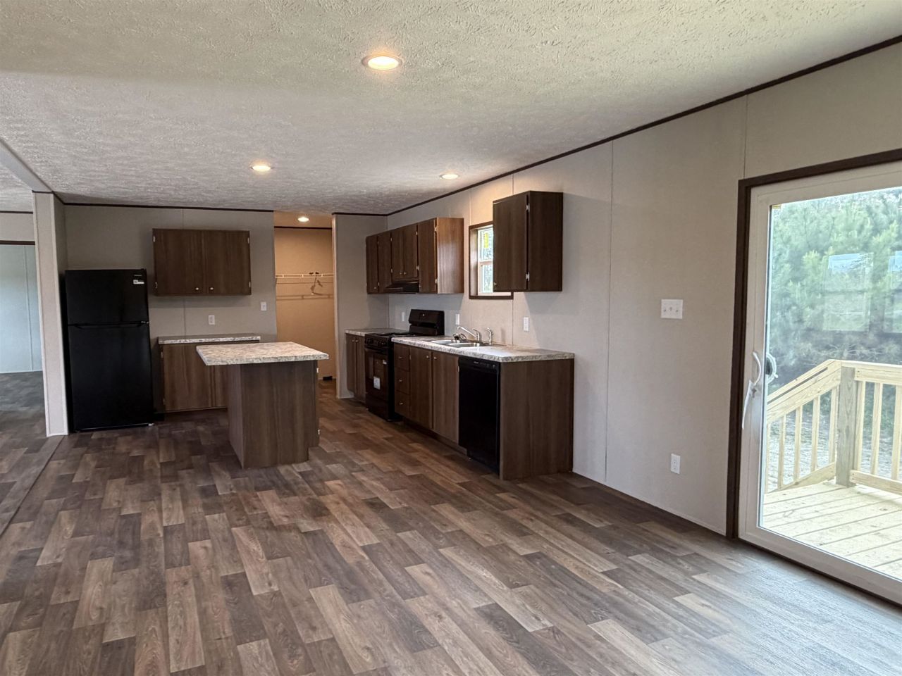 1340 W G Rd. Photo 11