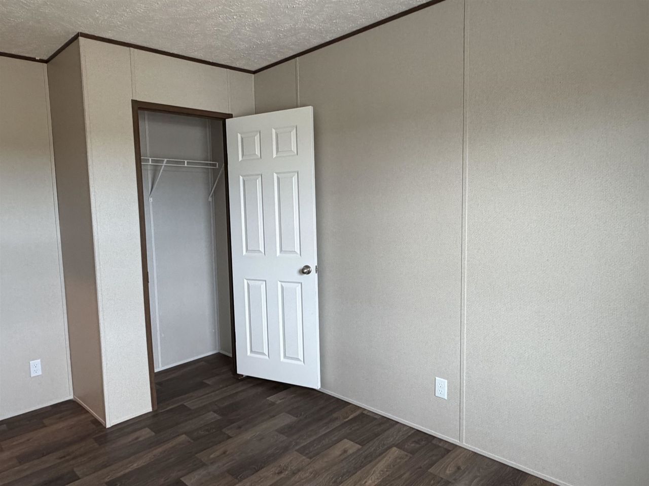 1340 W G Rd. Photo 24