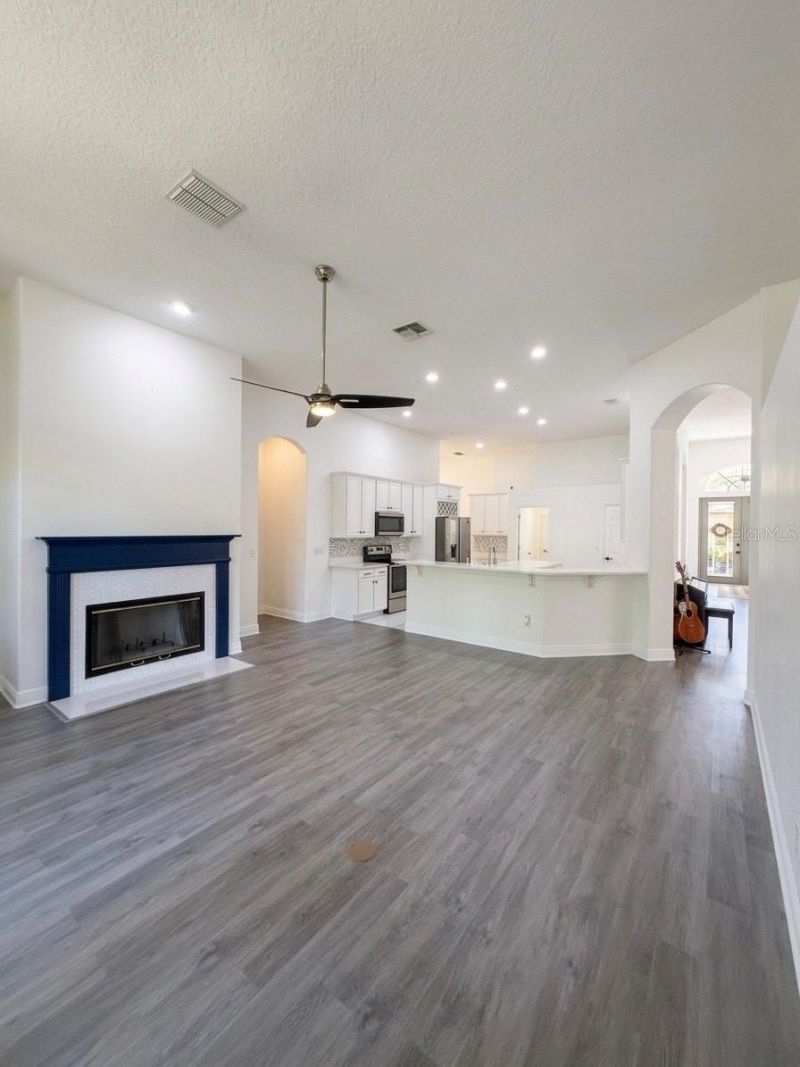 12005 Summerspring Lakes Drive, Orlando, FL 32825 Photo