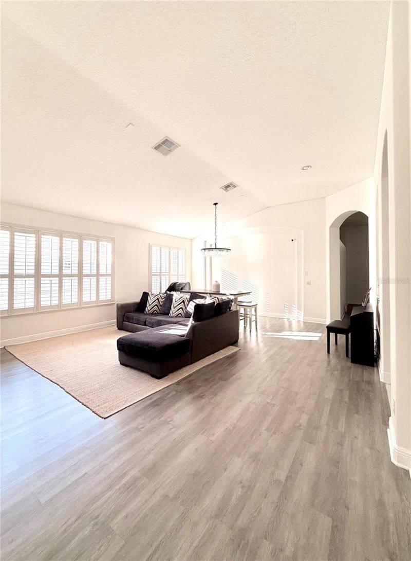 12005 Summerspring Lakes Drive, Orlando, FL 32825 Photo