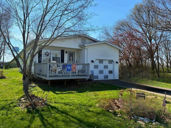 810 Hoffman, Worthignton, KY 41183