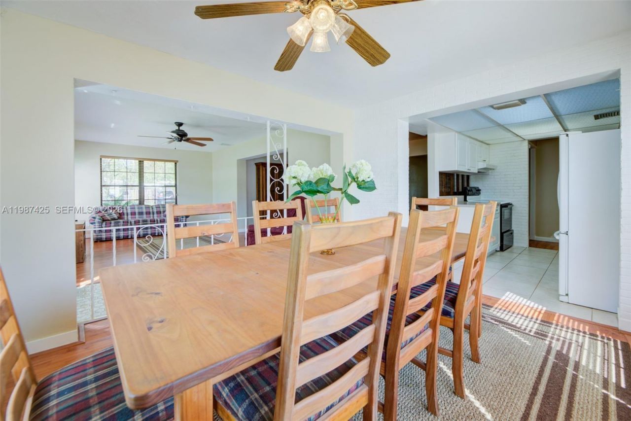 5726 Madison St , Hollywood, FL 33023 Photo