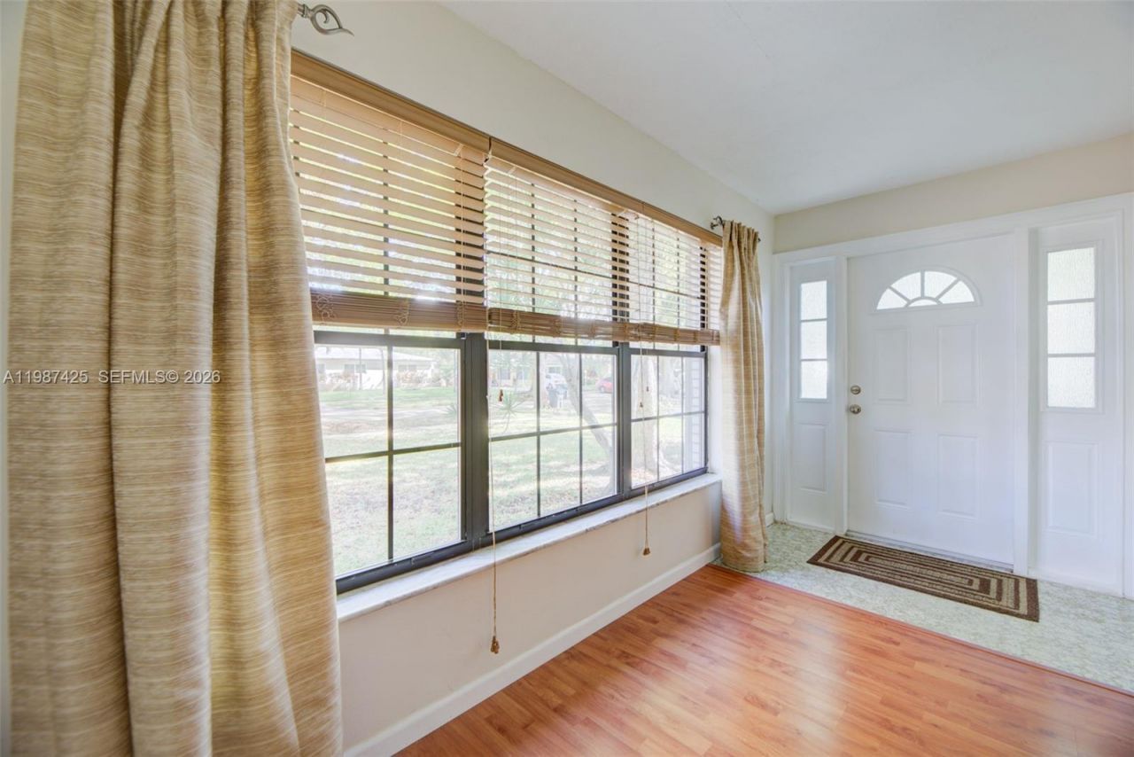 5726 Madison St , Hollywood, FL 33023 Photo