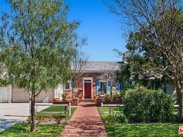 4740 Placidia Avenue, Toluca Lake, CA 91602