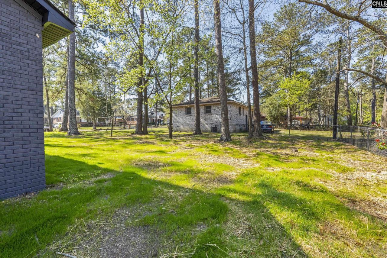 1101 Woodale Circle  Photo 22