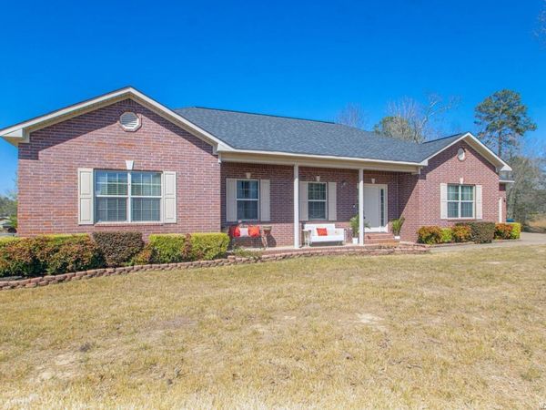 1710 ROYAL OAKS Drive, Malvern, AR 72104