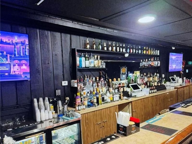 561 Seiberling Street, Akron, OH 44306 Photo 14