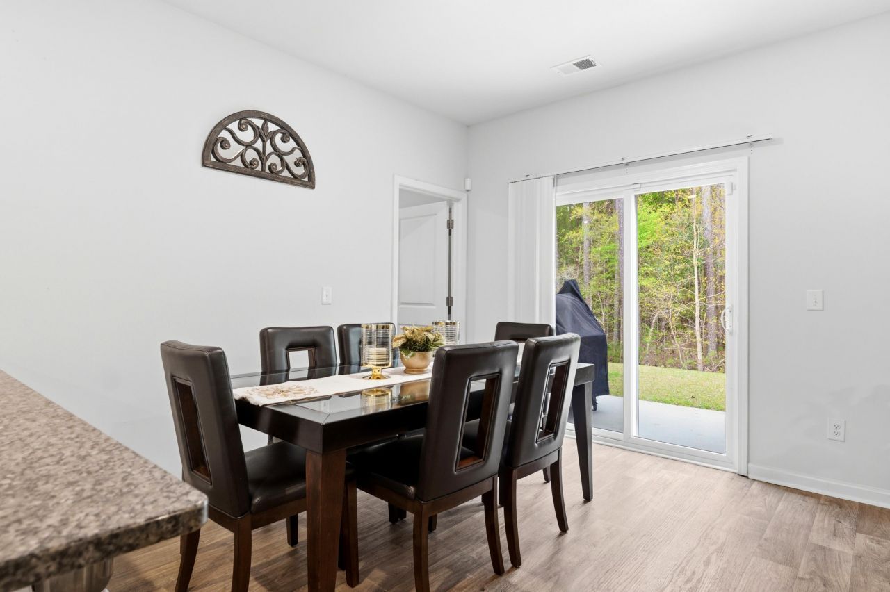 315 Mincy Street Photo 13