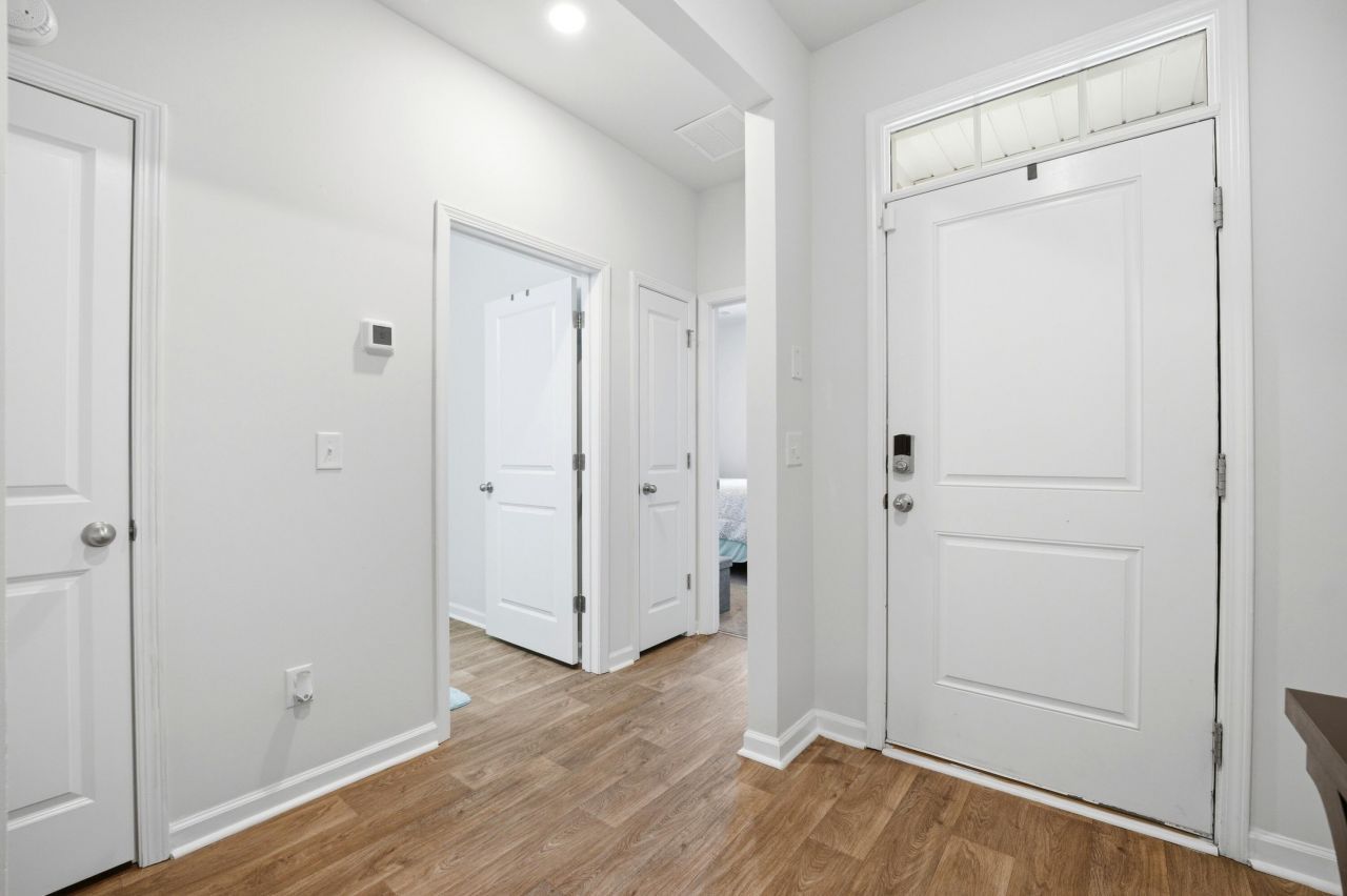 315 Mincy Street Photo 6