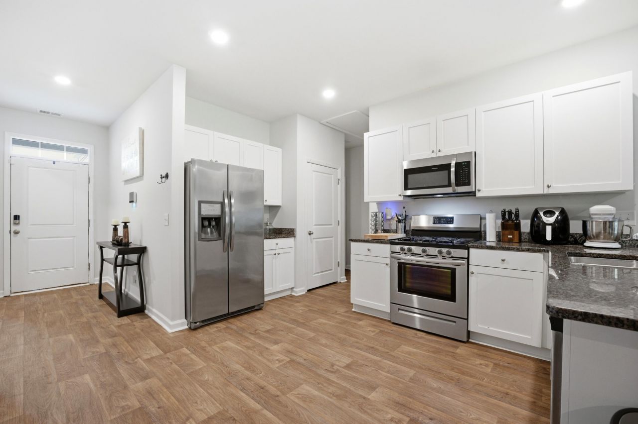 315 Mincy Street Photo 7