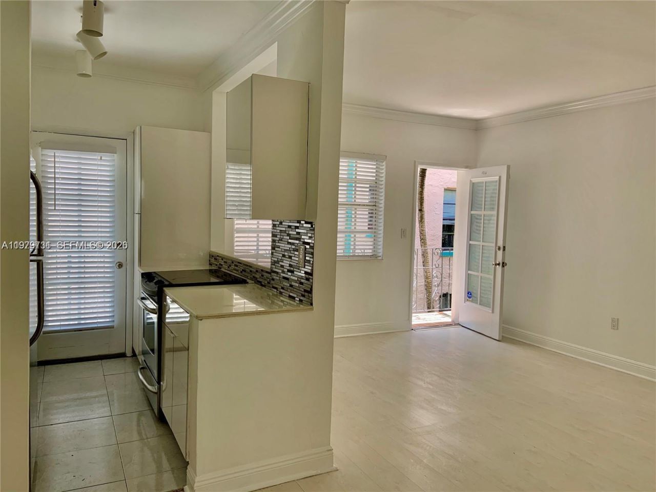 1551 Michigan Ave, Unit 13, Miami Beach, FL 33139 Photo
