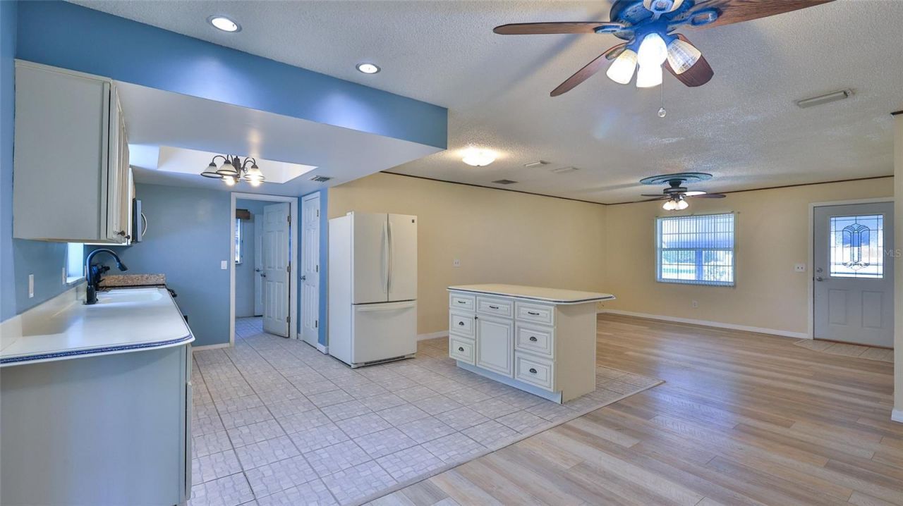 1915 Umbrella Tree Drive, Edgewater, FL 32141 Photo