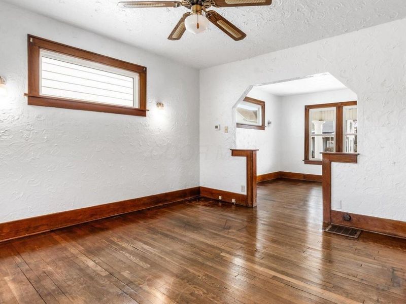 49 Monroe Avenue, Newark, OH 43055 Photo 9