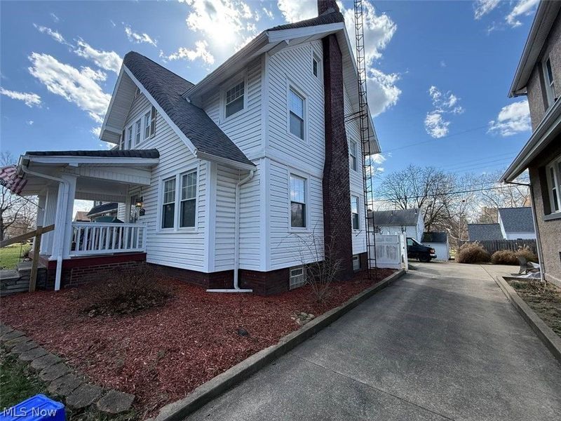 1437 Ridge Road NW, Canton, OH 44703 Photo 2