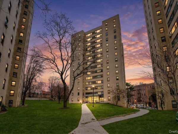 6 Fordham Hill Oval , Unit 6A, Bronx, NY 10468